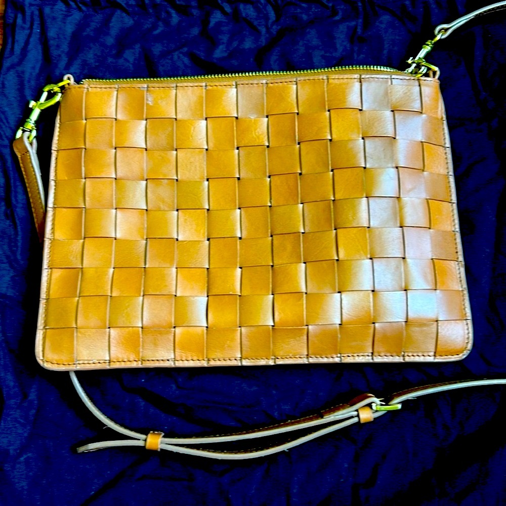 Quince Italian Leather Handwoven Convertible Crossbody Bag in Cognac - Picture 2 of 13